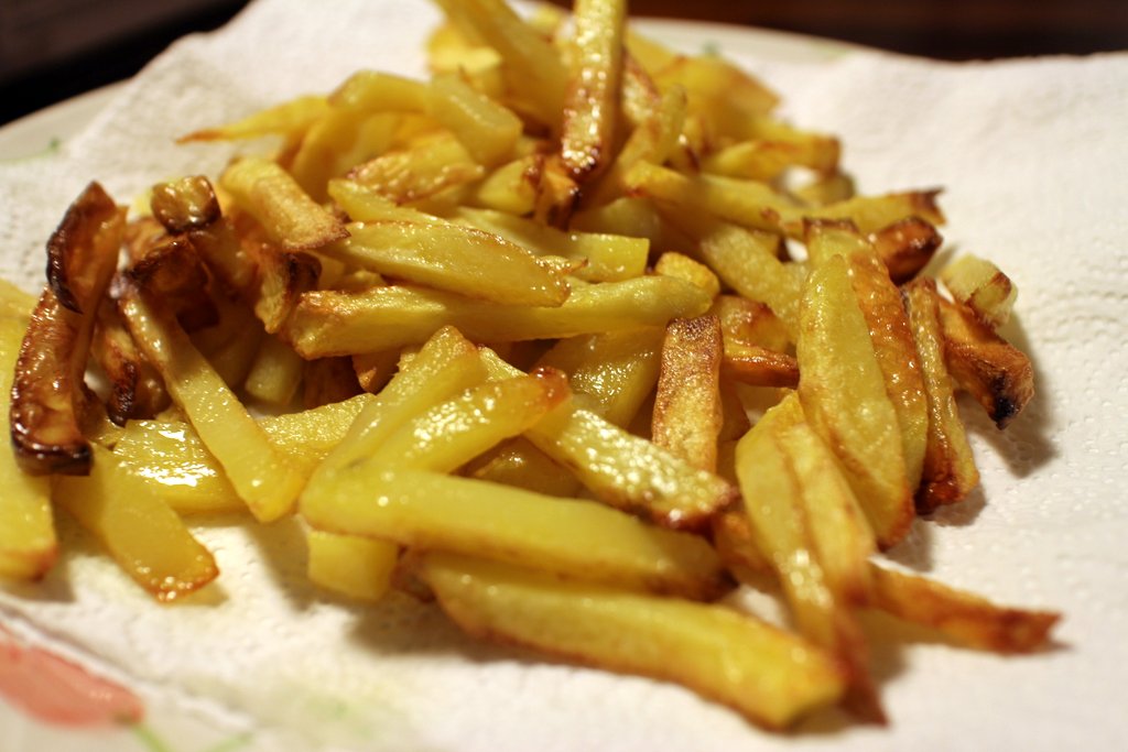Ricetta del lomo saltado: patate fritte