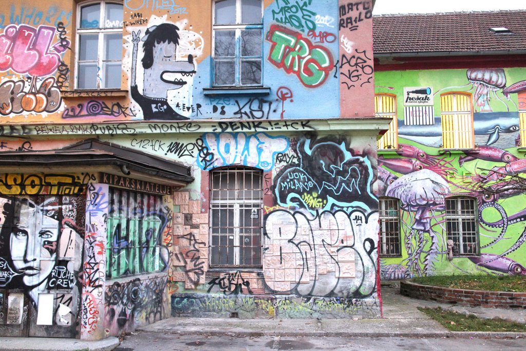 ljubljana graffiti tour