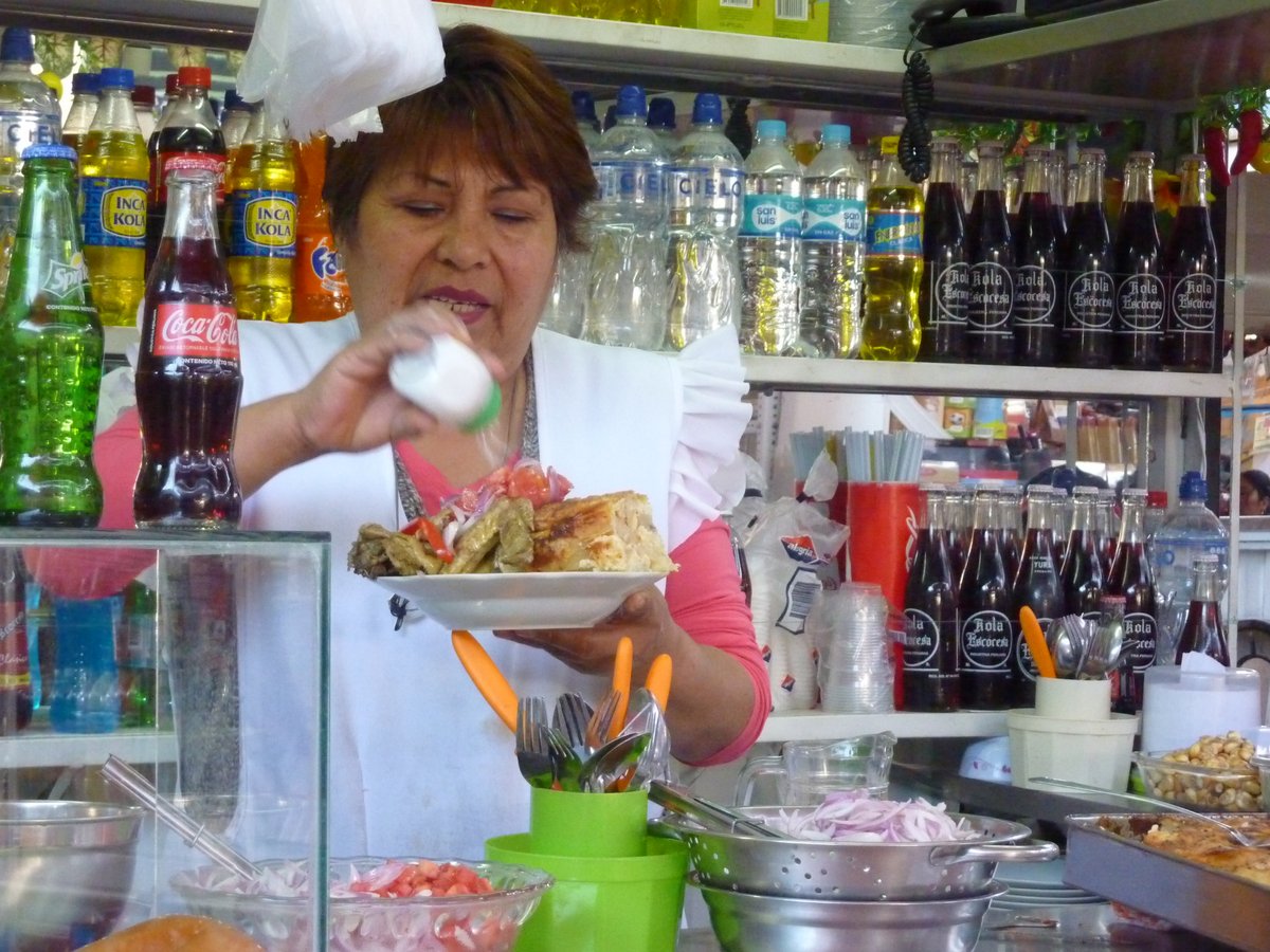 mercato coperto di san camilo: street food