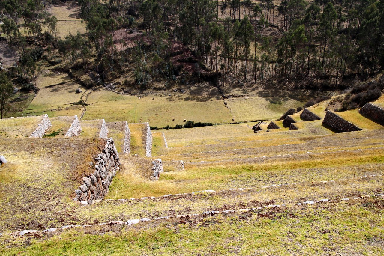 tour della valle sacra: le terrazze di chinchero