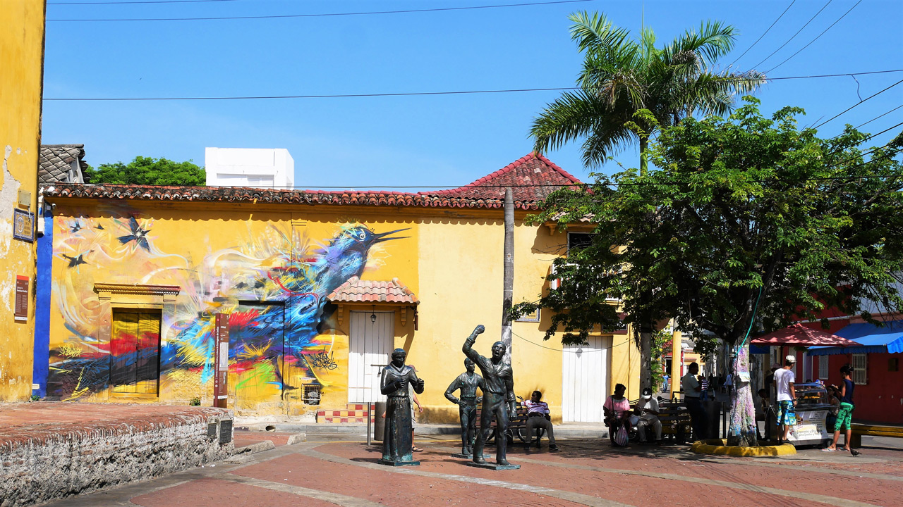 cartagena colombia: murales a getsemani