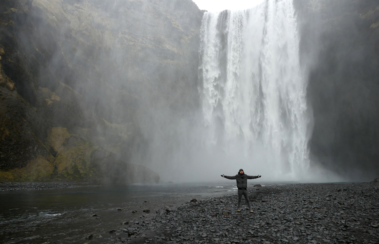 islanda del sud: cascata Skogafoss 