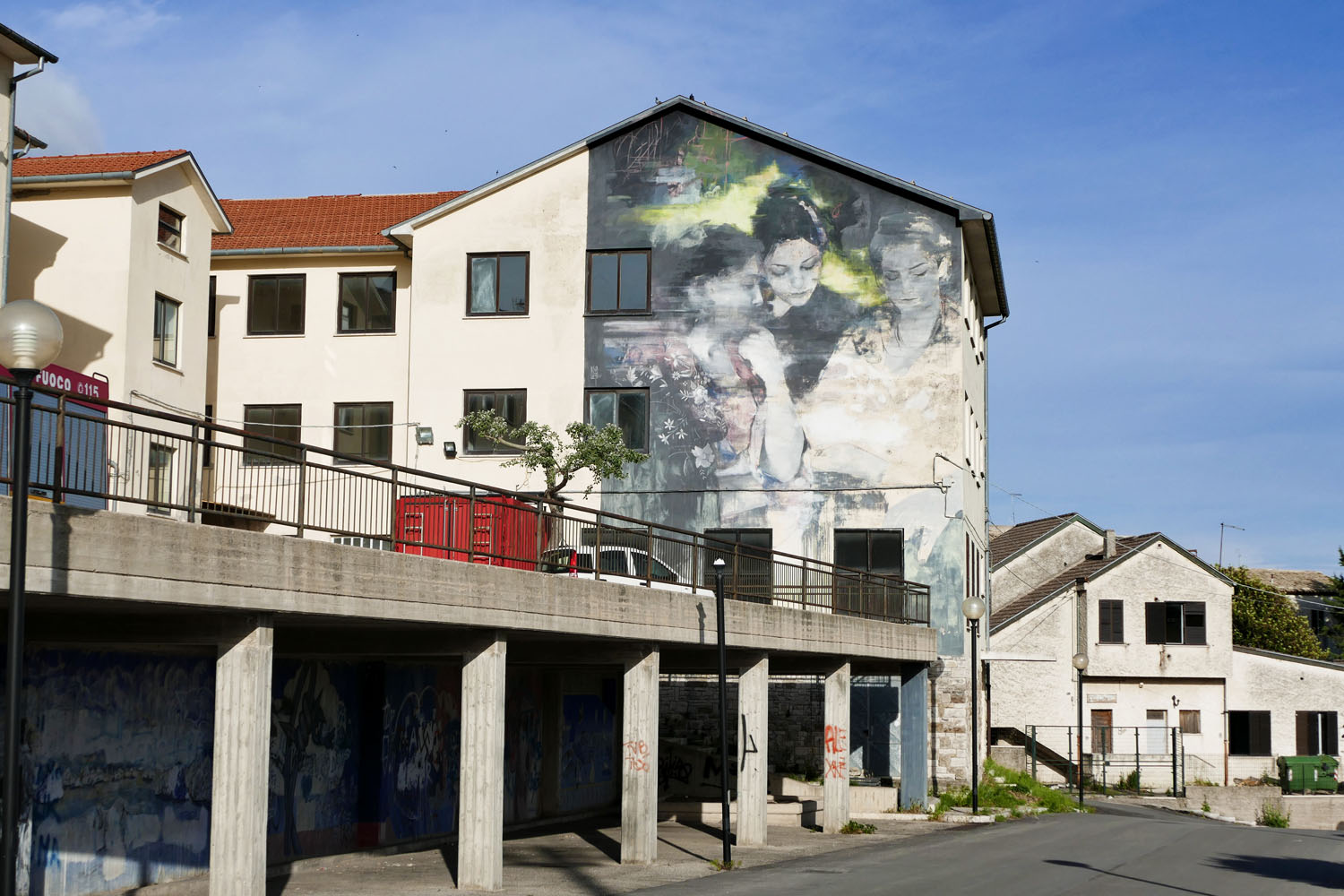 Street Art a Santa Croce di Magliano: El rencuentro di Francisco Bosoletti